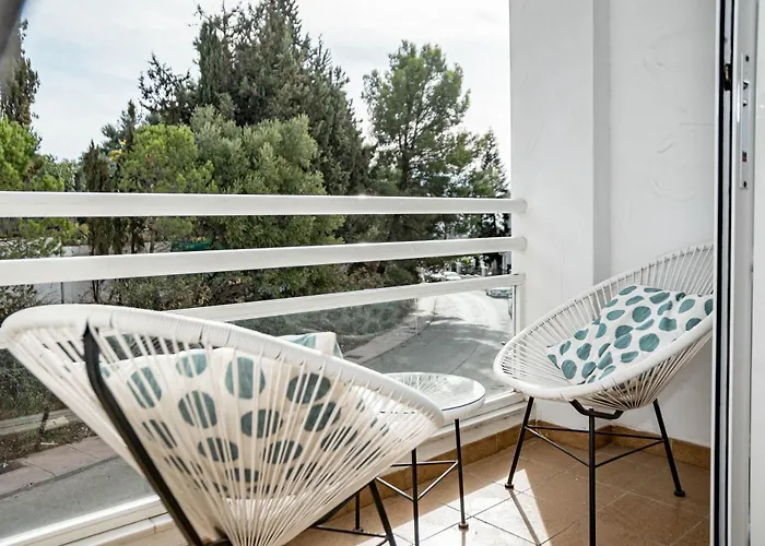 Go- Golden Banus By Roomservices